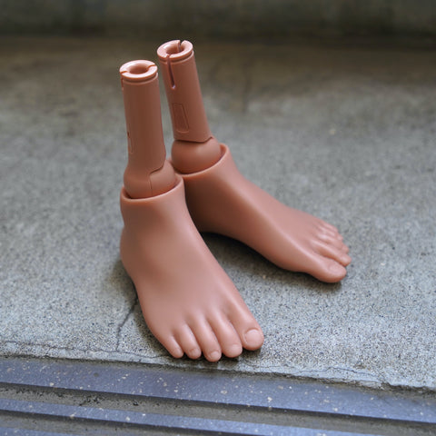 Bigger…feet for guys (Tea)