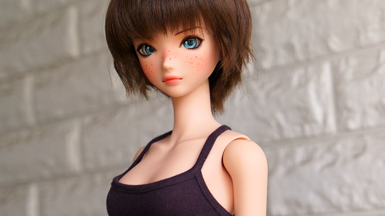 London Candidate (Cinnamon) (Vinyl body) – Smart Doll Store