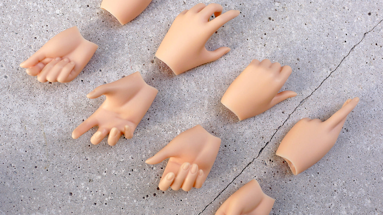 Option Hand Pack 4 for girls (Cinnamon) – Smart Doll Store