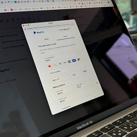 How to pay using credit card without a Paypal account