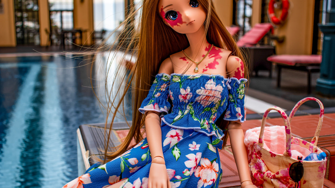 Daydreaming Bee – Smart Doll Store