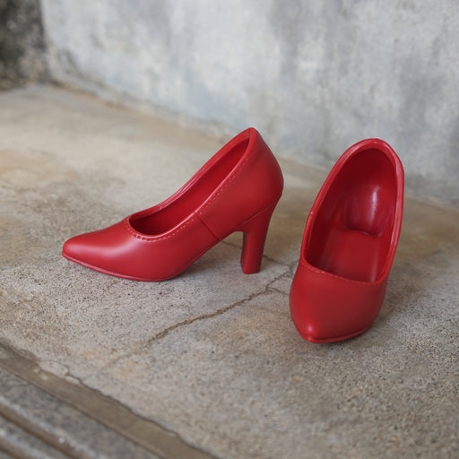 Red Pumps