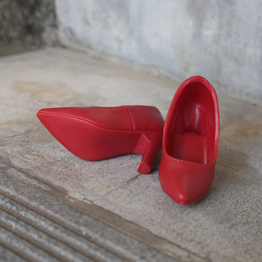 Red Pumps