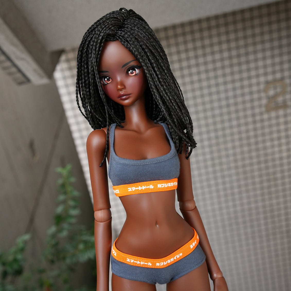 Smart Doll - Eye For An Eye (Cocoa)