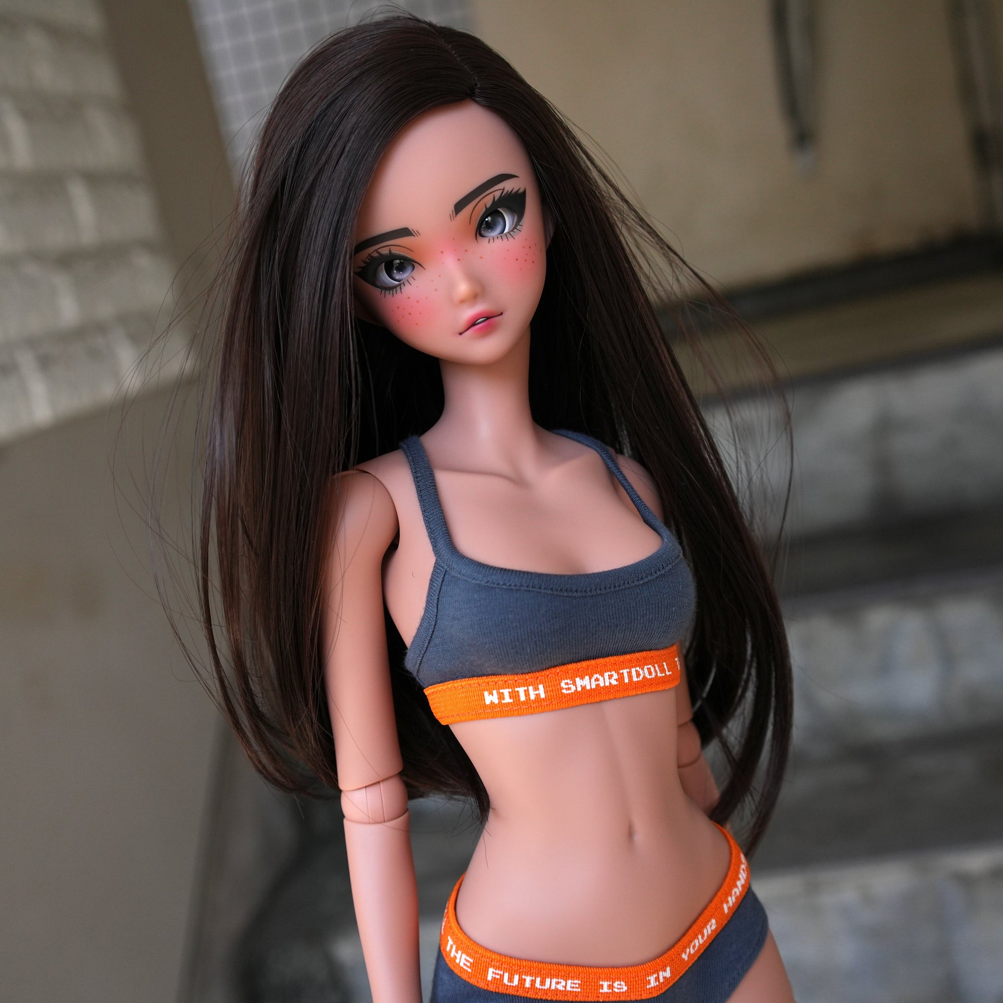 Smart Doll - Looking For Trouble (Tea)