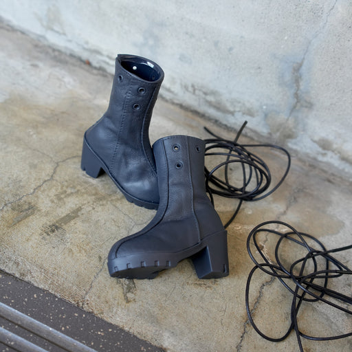 Tripwire Boots (Vinyl Black Navy)