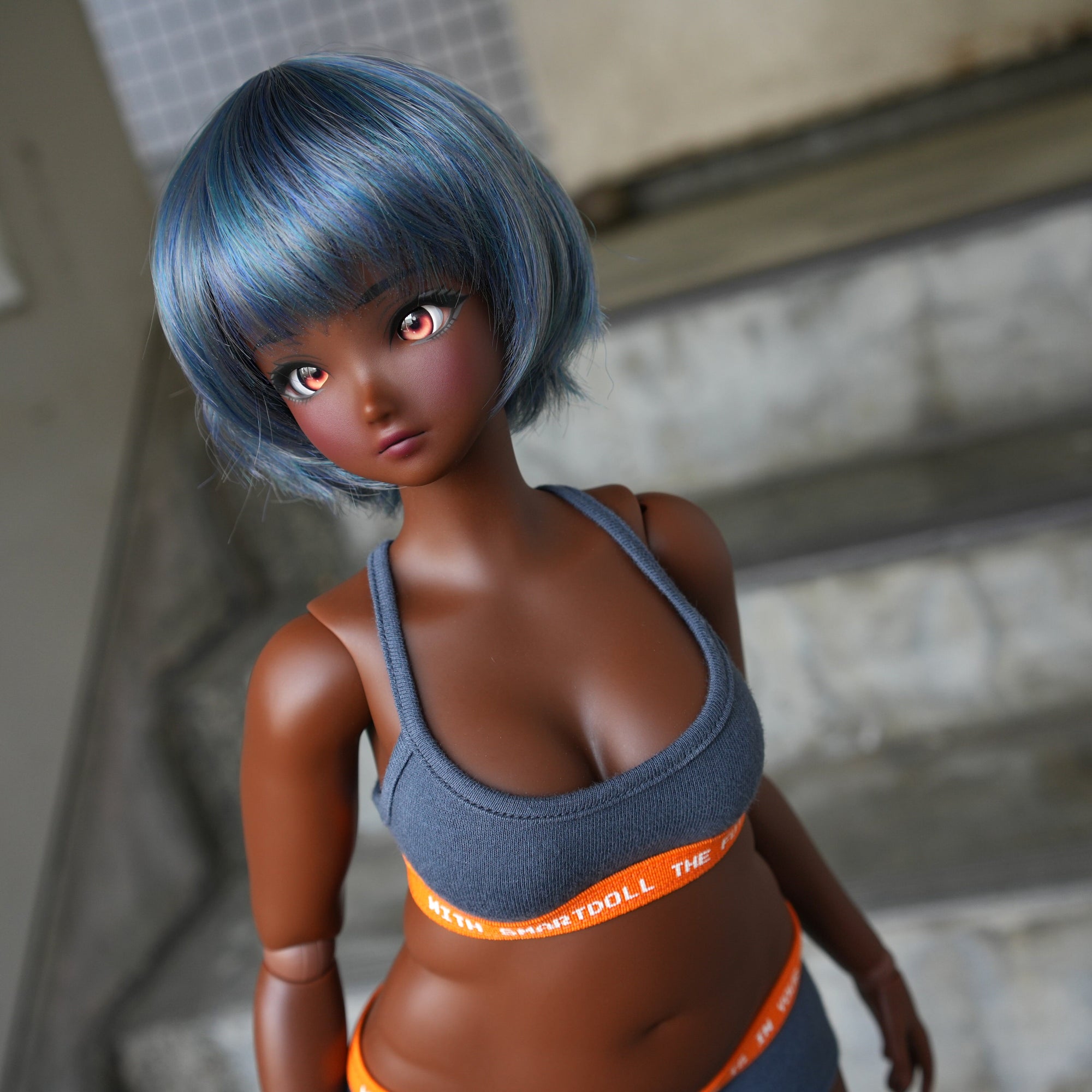 Smart Doll - Beyond The Brink (cocoa)