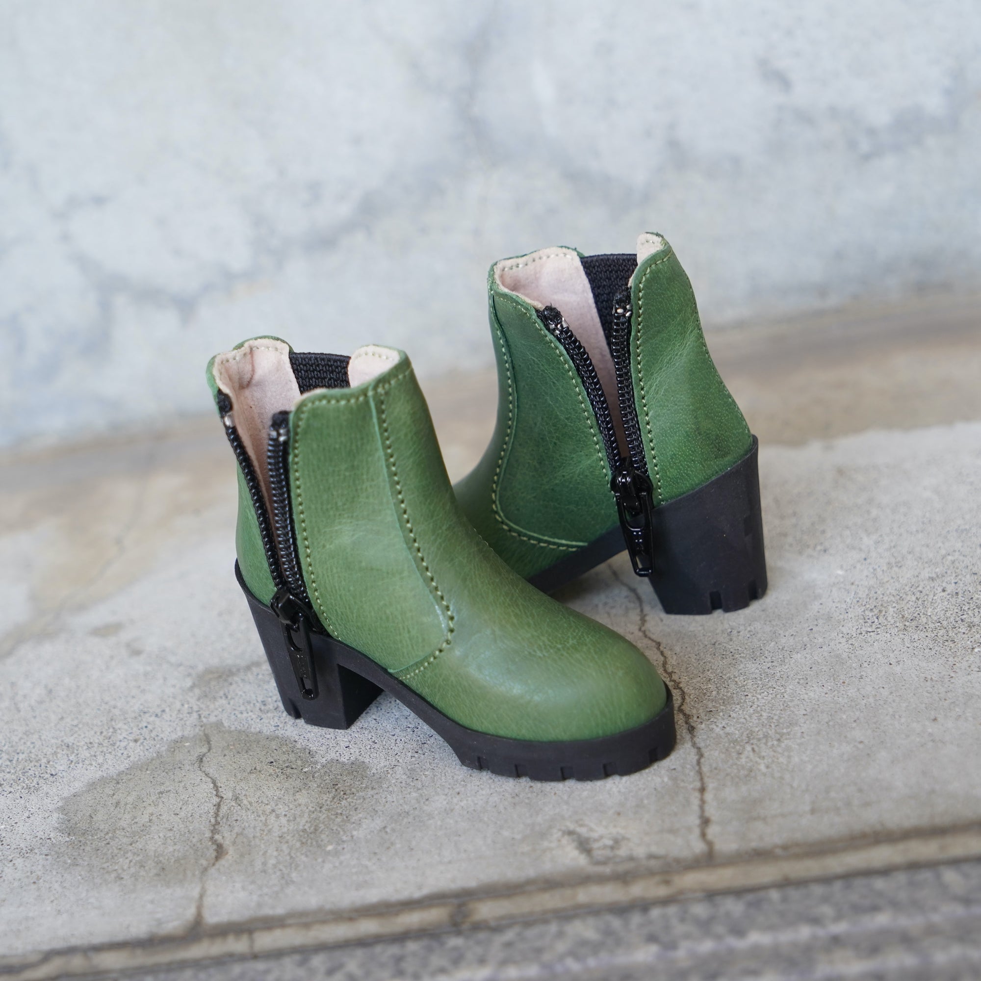 Chelsea Boots (Green)