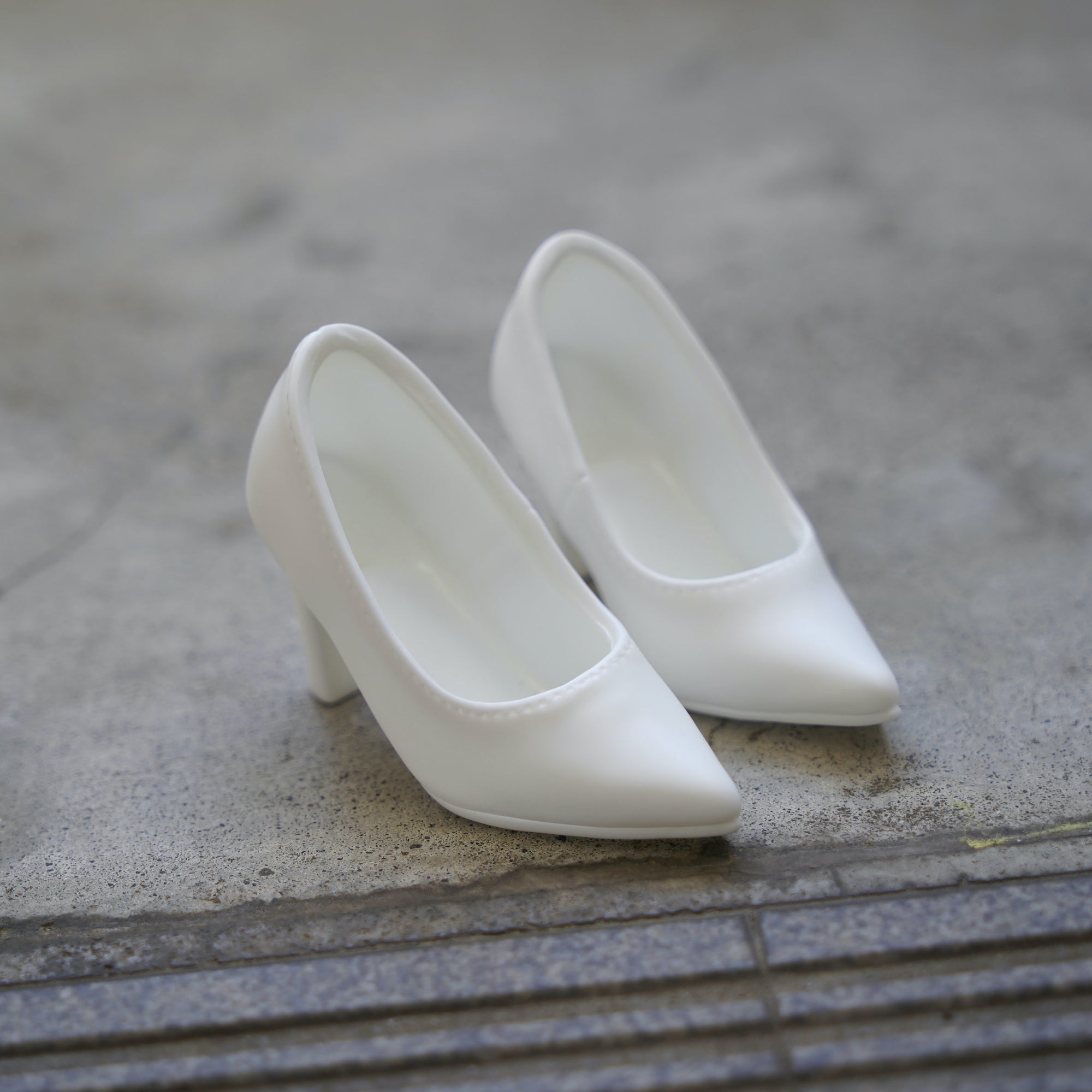 White Pumps