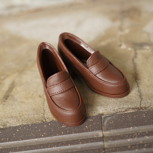 Girls Loafers (Vinyl Brown)