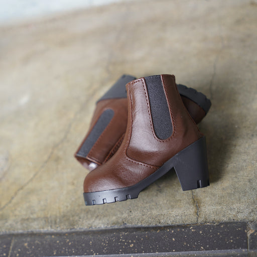 Chelsea Boots (Vinyl Brown)