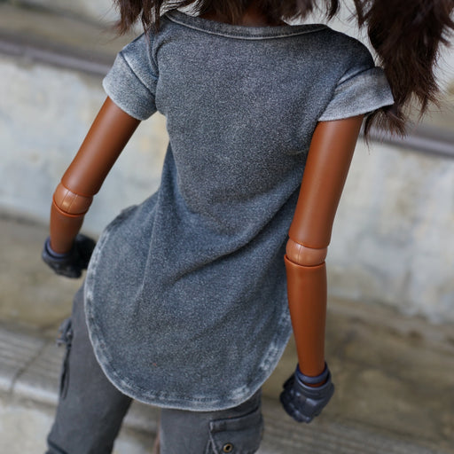 Curved Hem T-shirt