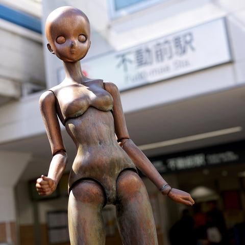 Bronze Smart Doll Statue