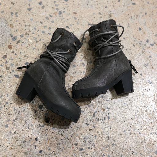 Takashin Tripwire Boots (Graphite)