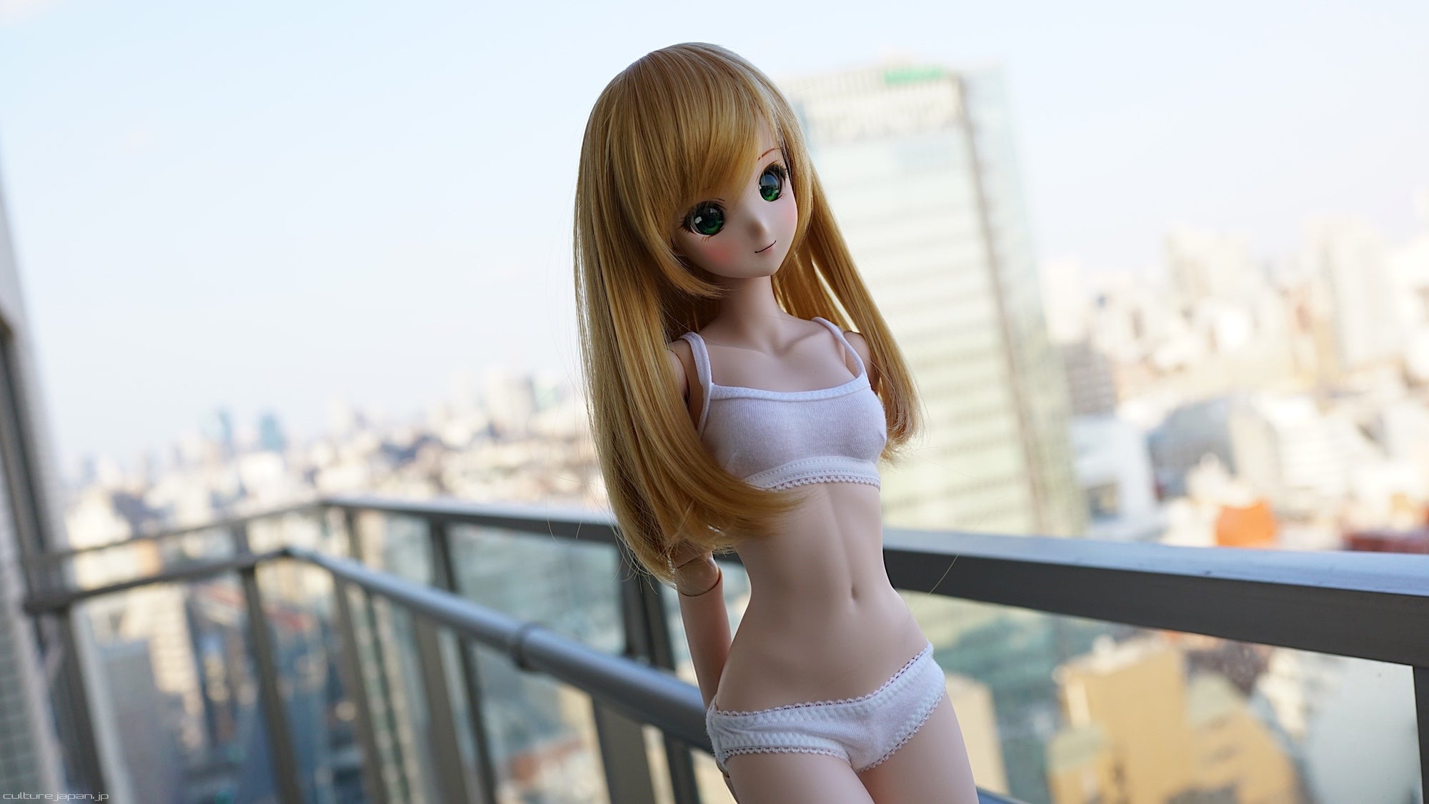 Smart Doll - Julia