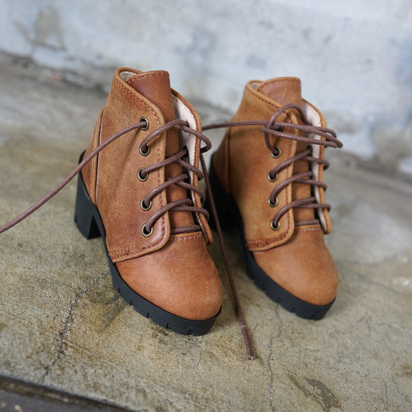 Lace Boots Free Pattern