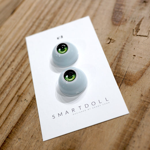 Semi-real Eyes (Green)