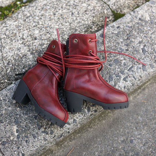 Takashin Tripwire Boots (Wine Red)