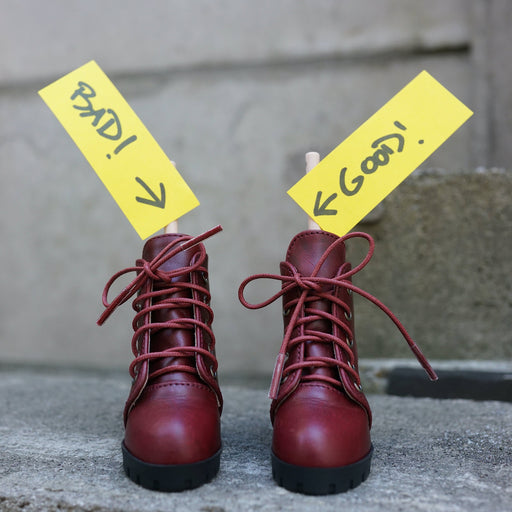Pull laces tight!|レースはキツく引っ張ってください