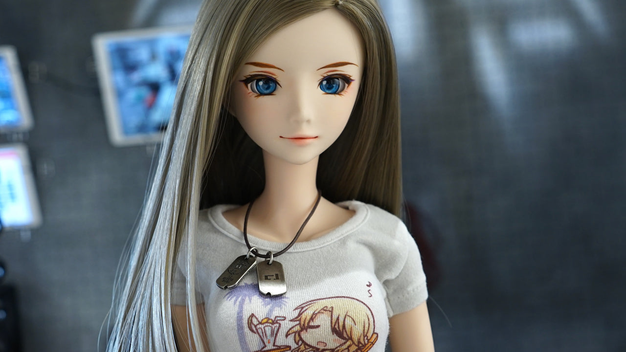 G04 Prototype FIVE – Smart Doll Store