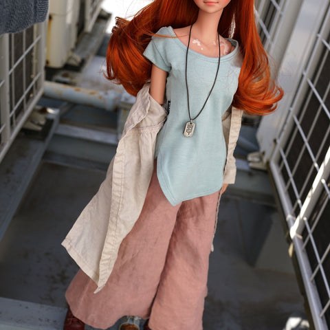 Smart Doll Never Say Never - Collectibles & Hobbies