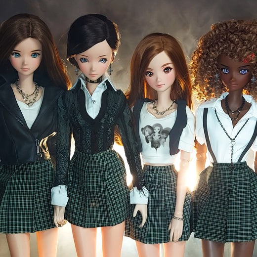 Leisure of Dolls