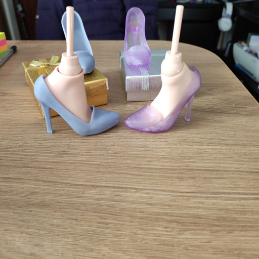 Mikela Frost